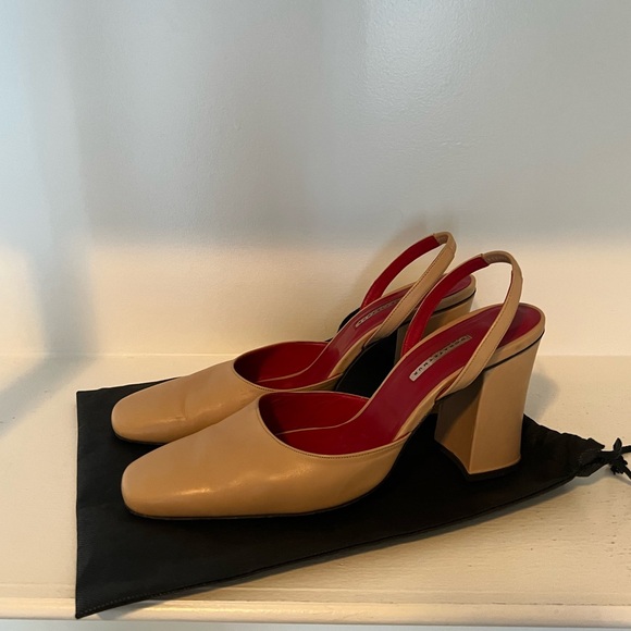 Dorateymur Beige Leather Slingback Pump - 40 / 9.5-10 US womens - Picture 4 of 9